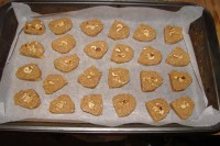 /album/preparo-bolachinhas-de-limao/rodelinhas-com-avelas-jpg1/